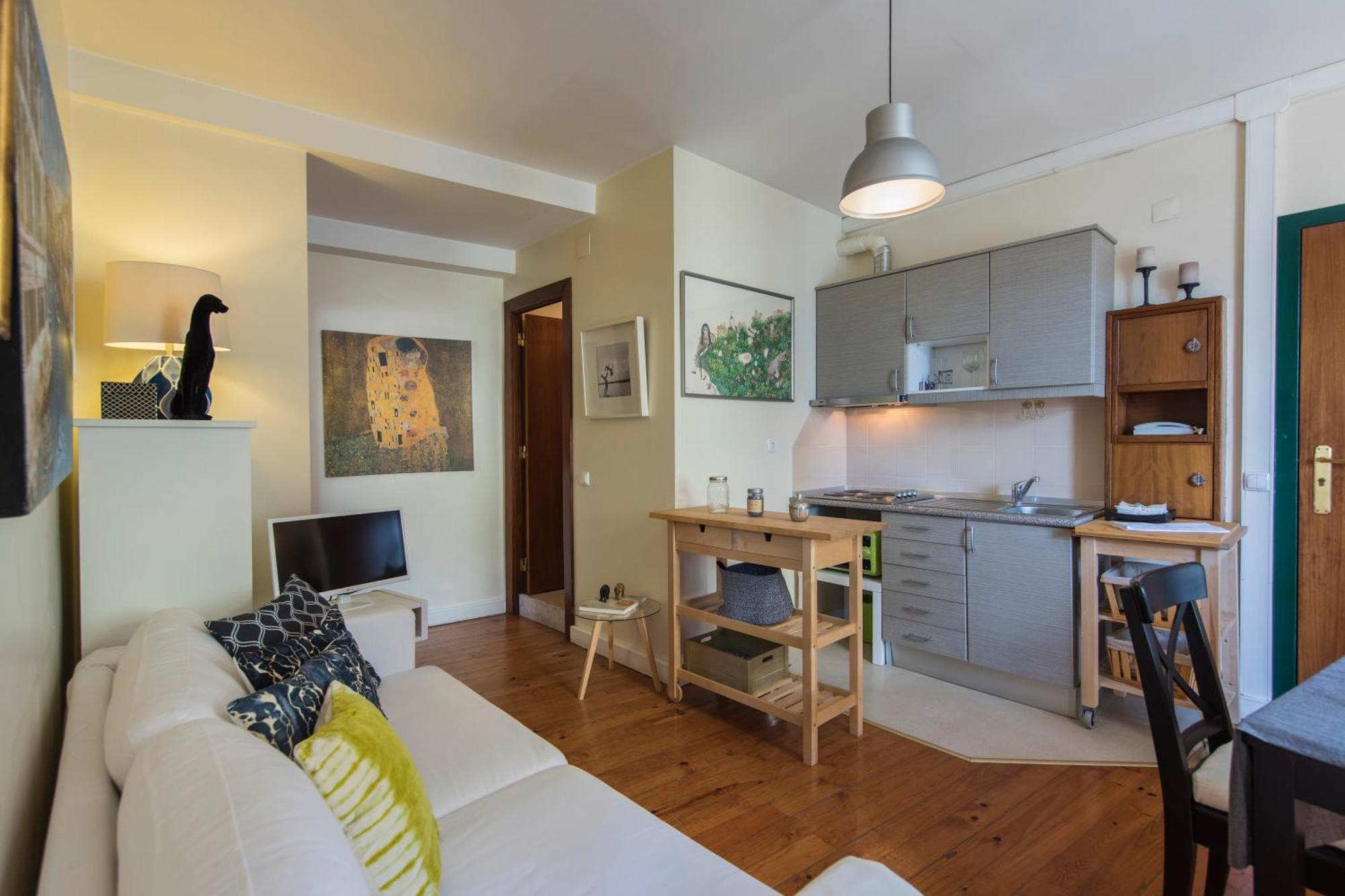 Apartamento 106 A - Martim Moniz *