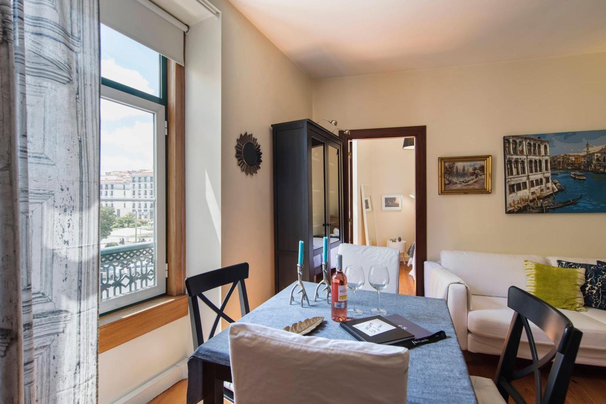 106 A - Martim Moniz Apartment *